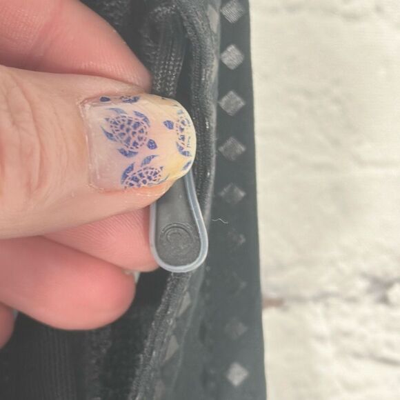 Lululemon Pace Breaker Shorts Lined Gym Shorts Pockets drawstring M FLAWS - Picture 5 of 9